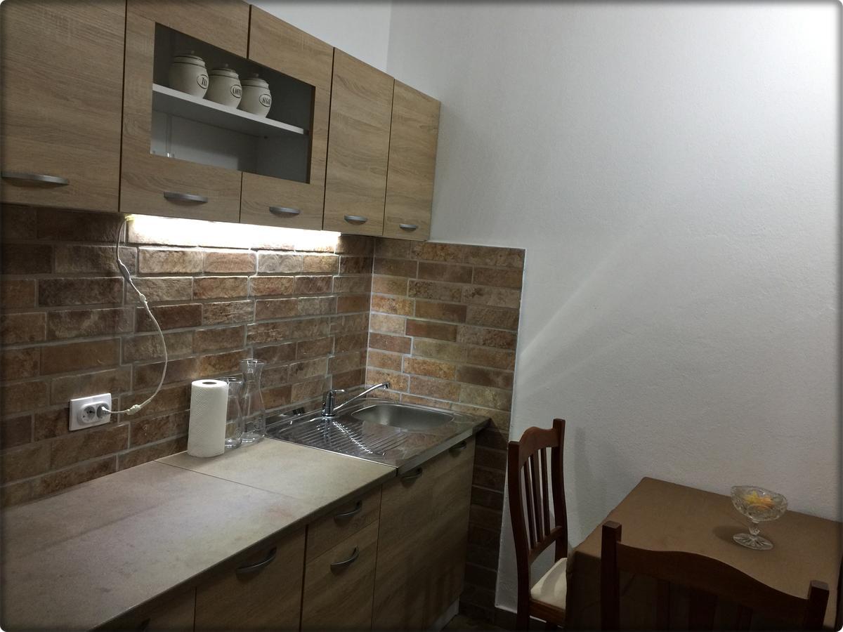 Apartmani Labovic Будва Екстер'єр фото