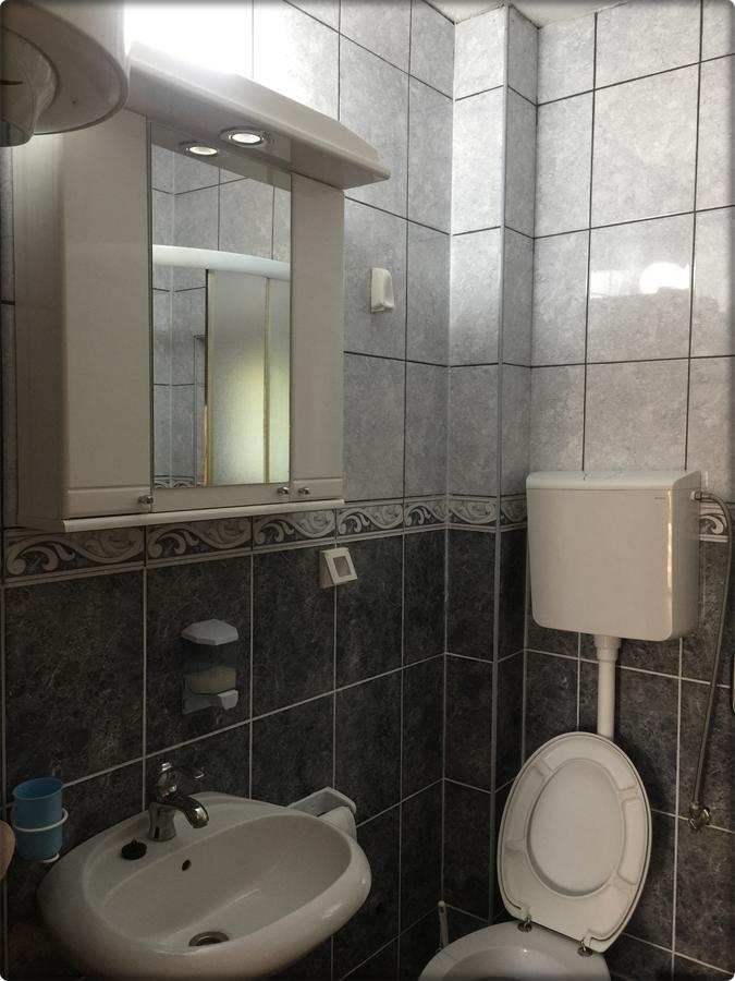 Apartmani Labovic Будва Екстер'єр фото