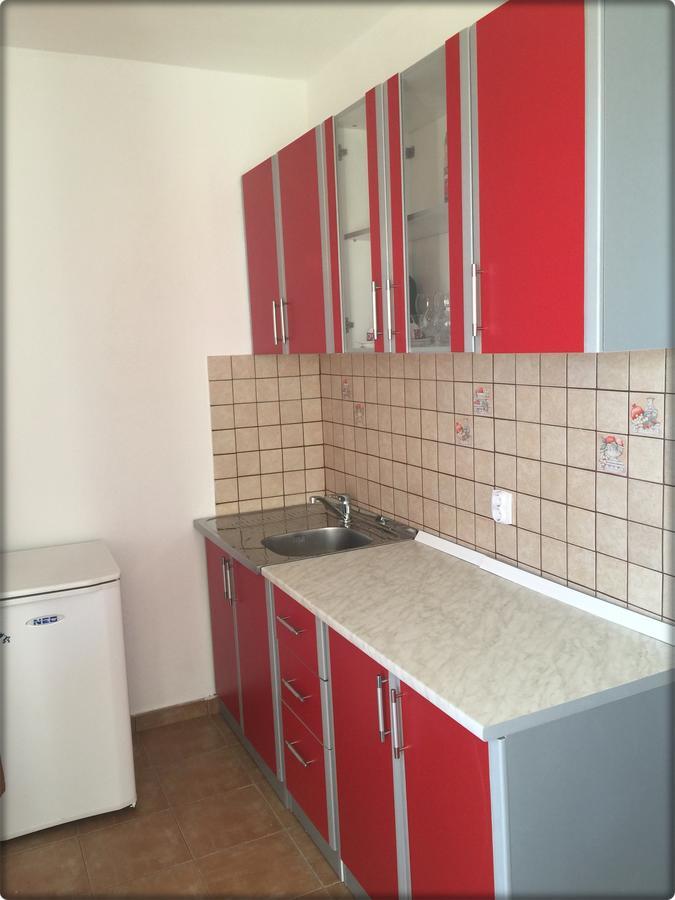 Apartmani Labovic Будва Екстер'єр фото