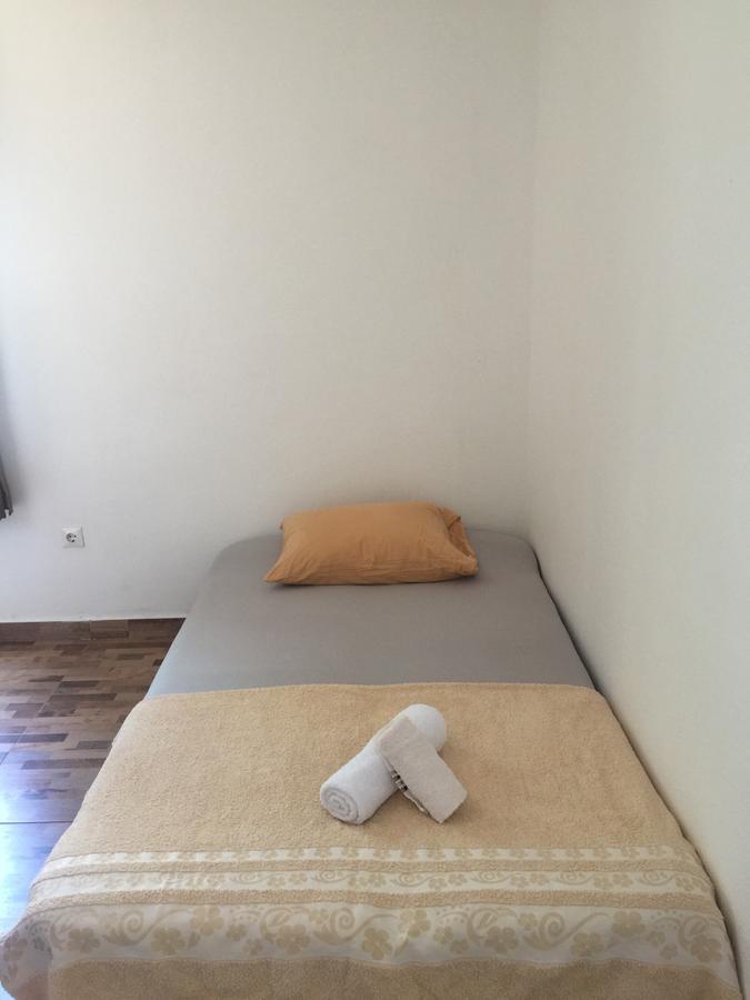 Apartmani Labovic Будва Екстер'єр фото